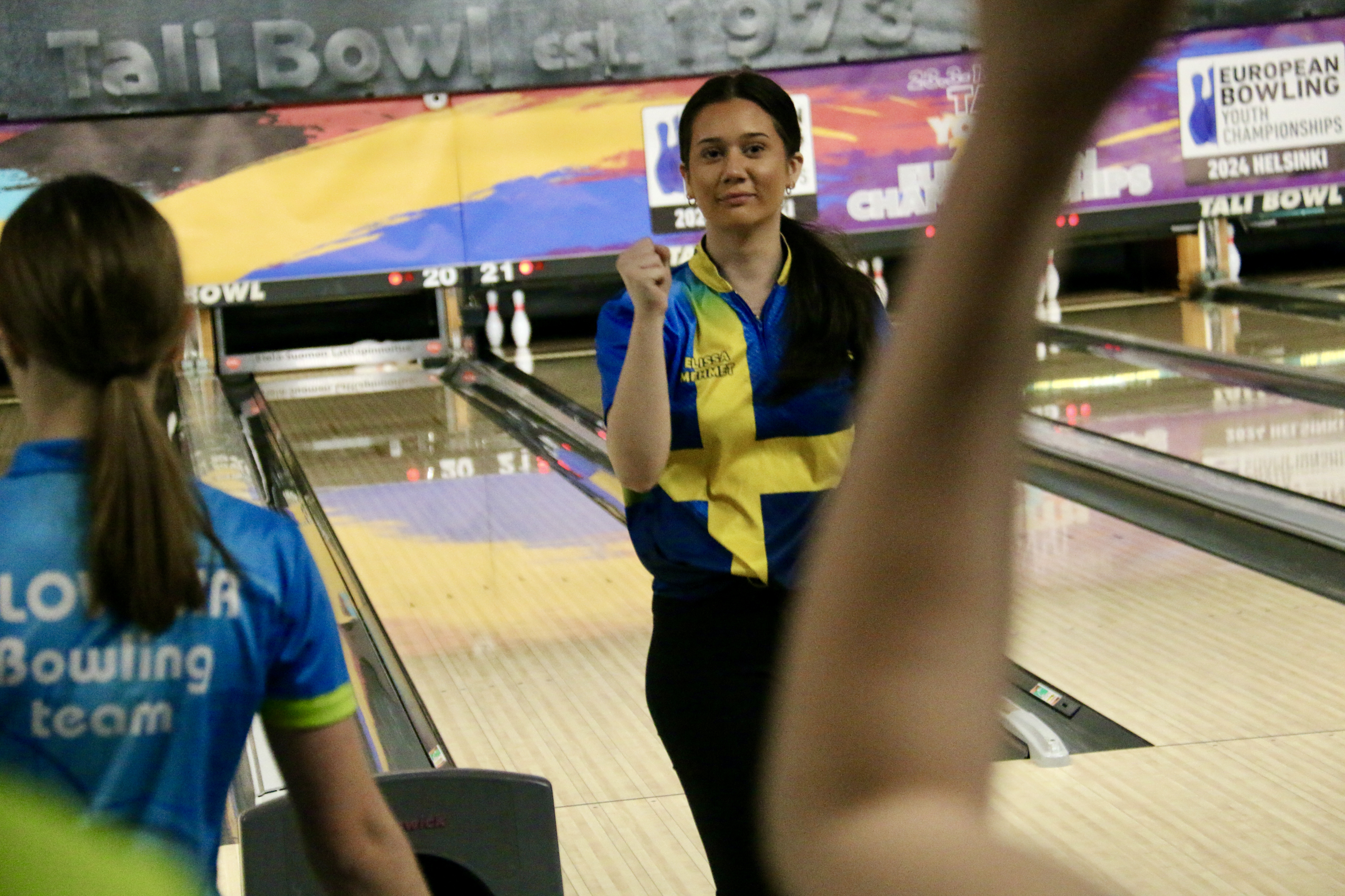 Elissa Jubel 4 Manna